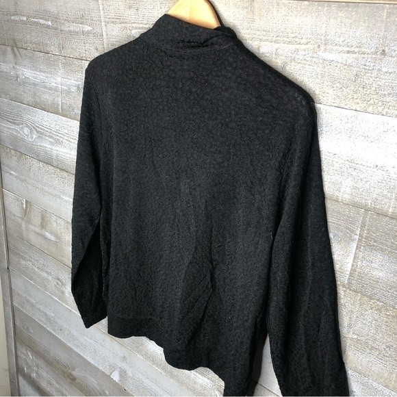 Coldwater Creek large red black paisley print zip up light jacket large - Picture 3 of 4